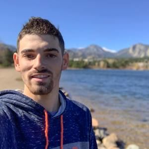 Meet your Posher, Justin